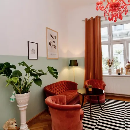 Romantic Urban Living Vienna Exterior photo