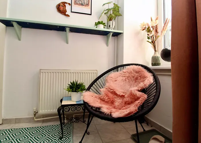Romantic Urban Living