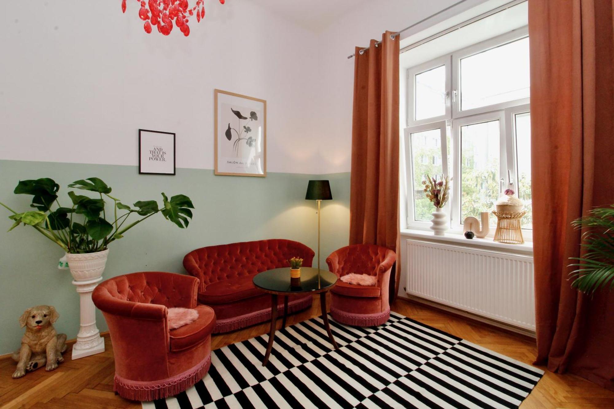 Apartment Romantic Urban Living